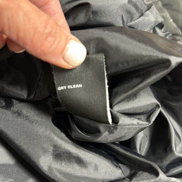 Jones New York Black Quilted Button Jacket Size Large - Picture 10 of 10